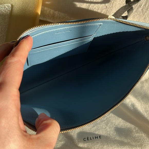 Celine bi-color clutch (navy and light blue) minor scratch and scuff on back! - Picture 12 of 16